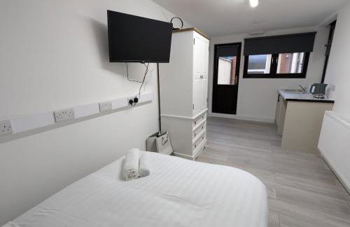 Spacious 4 Bedroom Home - Foto 19