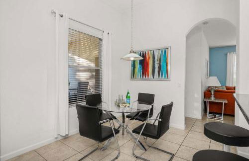 Heated Pool Lazy River Game Room 12 MI to Disney - Foto 22