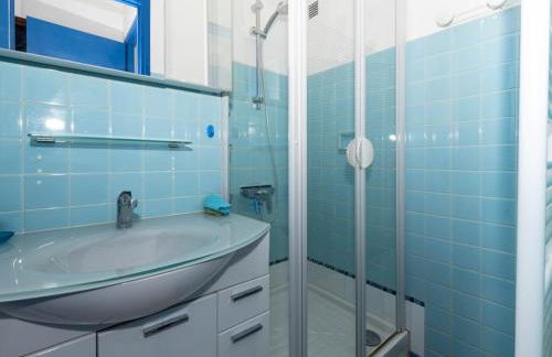 T3 6 pers. à Bormes, vue mer, parking, clim - FR-1-803-84 - Foto 6