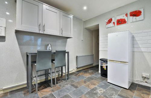 Modern 2BR Flat in Swansea Near City Centre - Foto 14