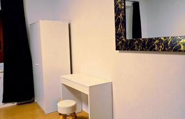 Komplette 2-Zimmer Wohnung - Foto 5