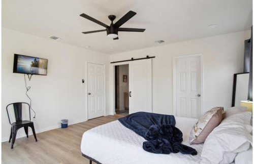 Stylish Spacious Comfort 4BR3BA Downtown Gem - Foto 23