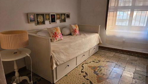 La Nava, casa de pueblo con patio y calefacción con chimenea - Foto 4