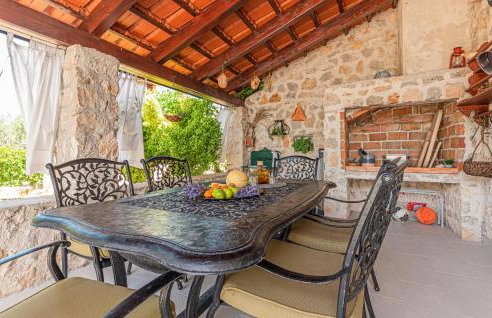 Three-Bedroom Holiday Home In Lozovac - Foto 26