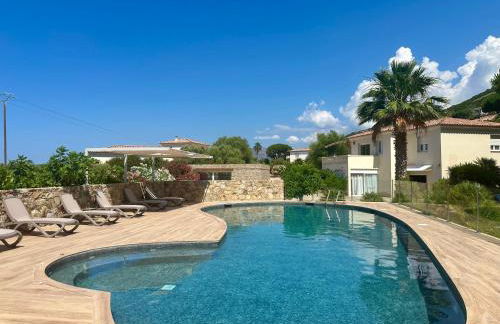 Manureva Calvi - Foto 40