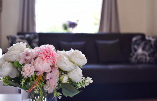 Highwoods Haven Luxury Stay with Garden and Parking - Foto 8