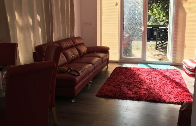 Nice 2 Bed Independent Annex in High Wycombe - Foto 8