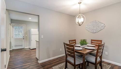 Recently Remodeled - Minutes from Downtown & BNA - Foto 5