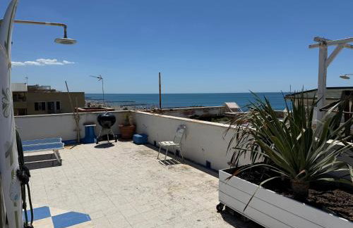 L'Isola che non c'è - Attico e SuperAttico Fronte Mare - Photo 13