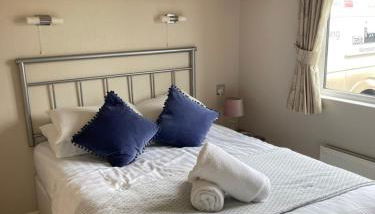 Ness Lodge - Photo 5, towels