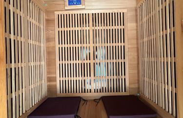 Heritage Cottage with a Pool - Photo 14