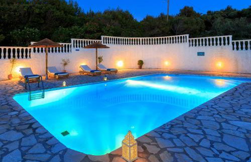 Villa Quietude - Exceptional Corfu Escape with Private Sunset Pool - Foto 16