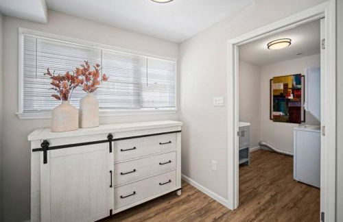 Relax and enjoy the Beach Beautifully updated - Foto 13