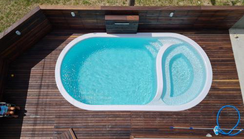 Siri Mariscal Bombinhas C Piscina - Foto 2