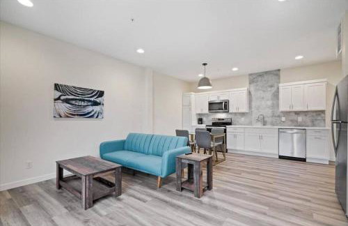 Spring at The Golden Goose including King Bed, Parking, Security and Laundry - Foto 15