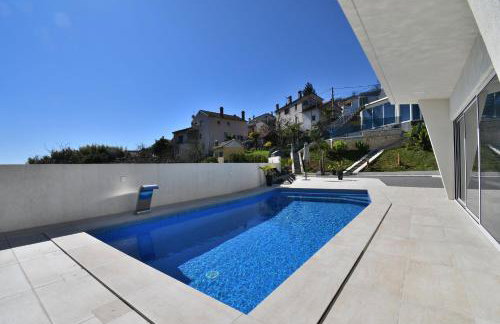 Apartments Lux with pool - Foto 2