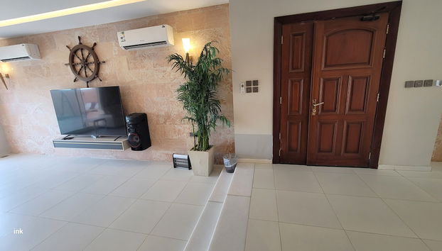 Durrat Al-Arous Villa in Moon Beach - Foto 3, Recepción