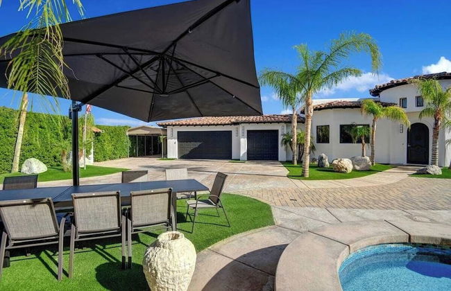 Villa Toscana by Avantstay Palatial Villa With Spa, Pool, Theater & Game Room! Permit#4769 - Foto 34