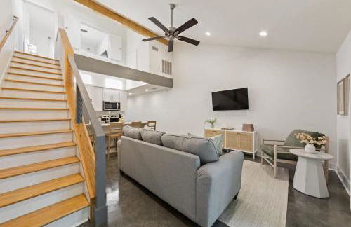 Modern King Bed Patio Central Lafayette - Foto 18