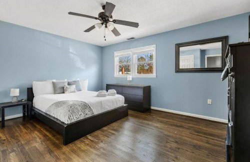 Spacious Oasis With Pool - 5BR - Foto 26