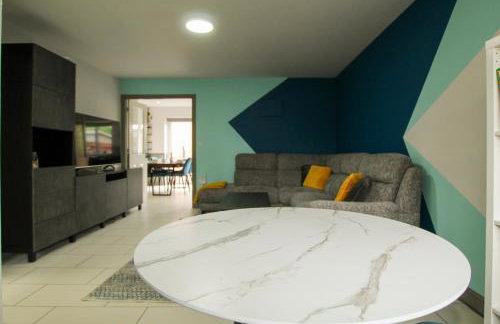 Modern 3-Bedroom Home in Quiet Cul-de-Sac w Parking by Rework Accommodation - Foto 18