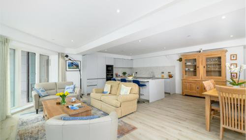 Luxury Apartment very close to Tolcarne Beach - Foto 2