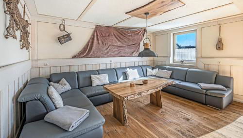 Admiral Stuuv - Photo 3