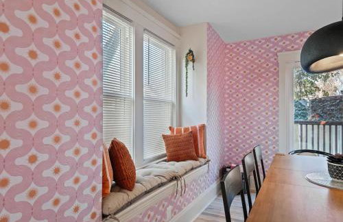 Cleveland Escape - Hot Tub - Karaoke Machine - Sleeps 12 - Foto 18