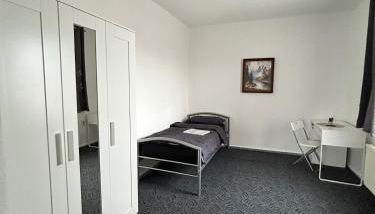 WG- Zimmer im Einfamilienhaus - Foto 4