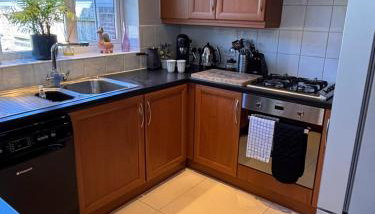 Spacious four bed detached home in Nottingham - Foto 4