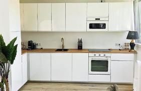 Beautiful new rooftop Loft -15 min to Octoberfest - Foto 26