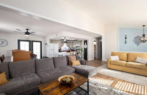 Family Getaway and Modern Farmhouse - Foto 3