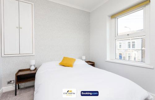 Comfy 3bed House By StirkMartin Stays Short Lets & Serviced Accommodation Cardiff With Free Parking & 8mins to City Centre - Foto 18