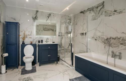 Dwell Living Luxurious 5BD House Central - Foto 4