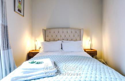 Designer apartments for City Breaks in Chester - Photo 55