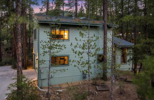 Prescott Treehouse Luxe 4BR 3B Home Sleeps 10 - Foto 50