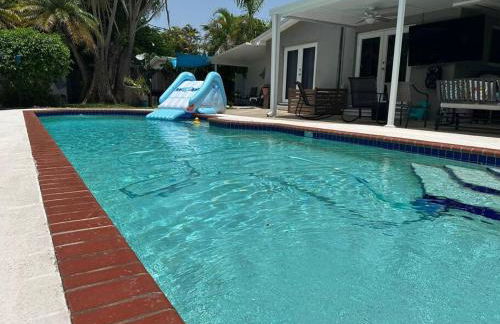 Heated Pool Private Duplex House, BBQ, Parking, WiFi - Foto 68