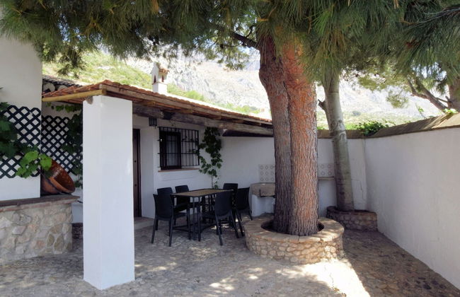 Tranquil Mountain Hideaway - Photo 11