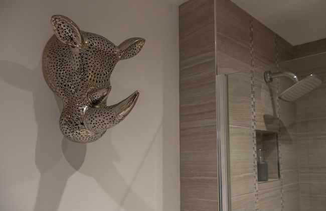 Chocolets - The Kitkat Suite - Photo 51