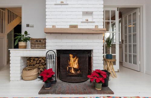 Lower Barn House at Westerlands Farm Sleeps 11 - Foto 27