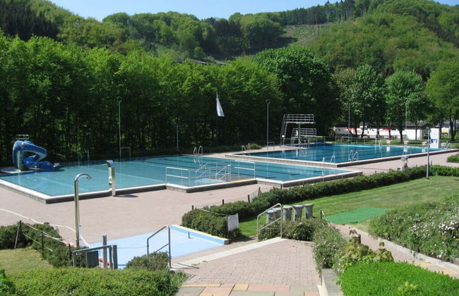 Eifel Farmhouse Comfortable Holiday Residence - Photo 14