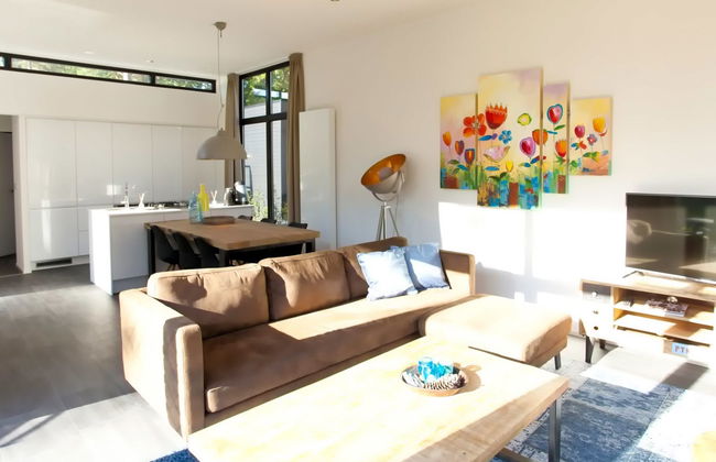 3 bedroom House in Nijkerk with swimming pool and terrace - Photo 1