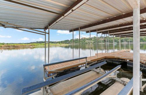 5BR 3BA Spicewood Prime Waterfront w Dock, Theater and Game Room by Austin Vacay - Foto 71