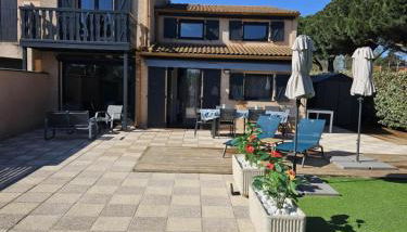 Maison tout confort 4 ch 8p domaine privé avec piscines, et plage à 10 min à pied - Foto 3