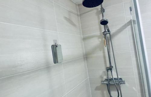 charbonnier 6 personnes avec terrasse et parking - Foto 14