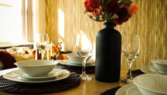 Bradford City Centre Walk To Trains, Dining, 65' Smart TV, Perfect For Working Professionals - Foto 5