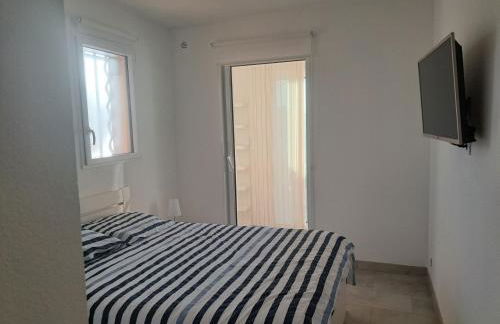 APPARTEMENT CLIMATISE - TERRASSE AVEC APERCU MER - GOLF DE ST TROPEZ - Foto 12