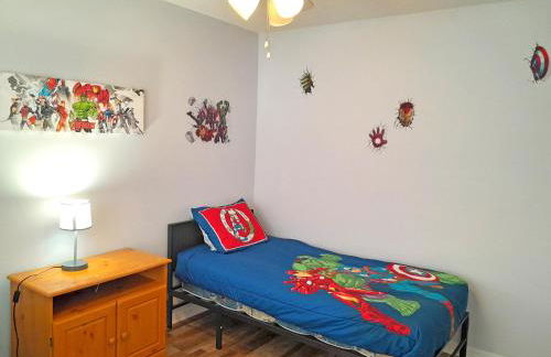 Private pool villa with game room close to theme parks! - Foto 42