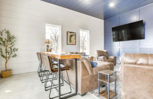 Dock and Panoramic Bay Views Oconto Retreat! - Foto 5