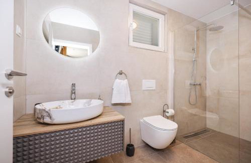 Villa Stone House with Pool - Foto 7